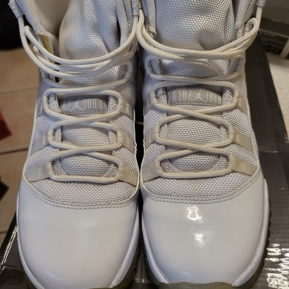 Jordan Retro 11